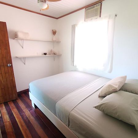 Casa Oh - Oceanview Guesthouse Uvita Exterior photo