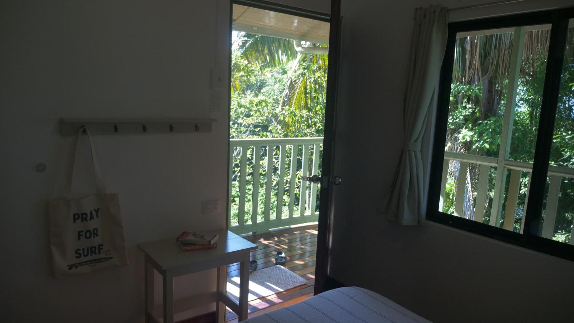 Casa Oh - Oceanview Guesthouse Uvita Exterior photo